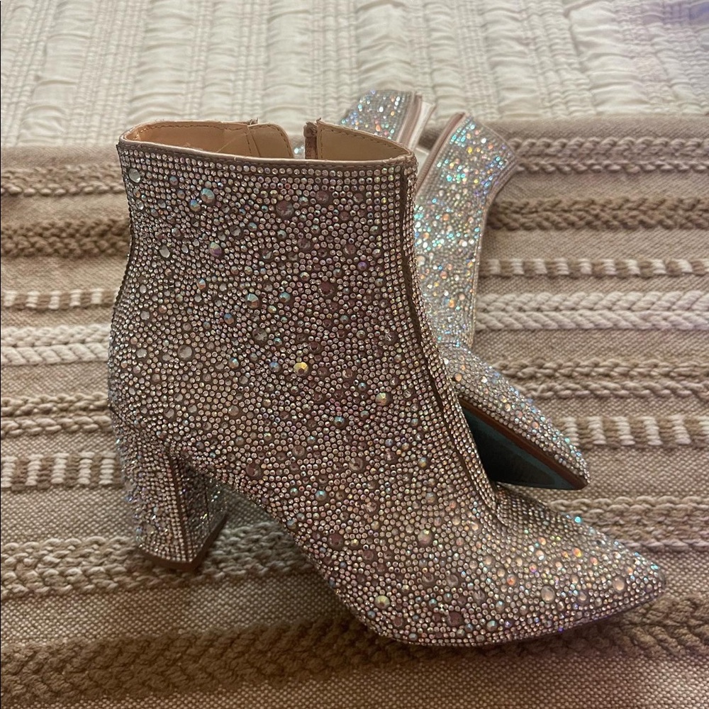 Betsey Johnson Women’s Cady Booties